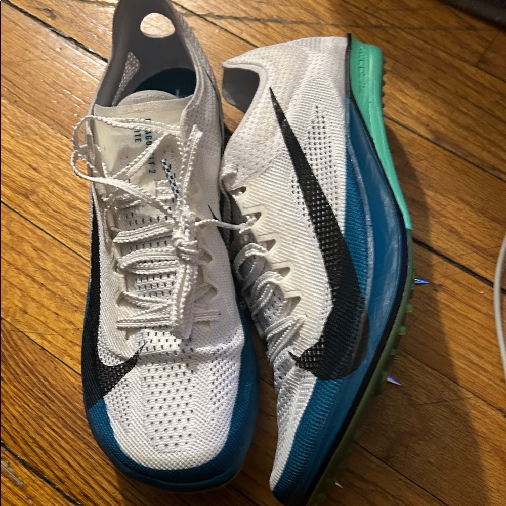 Nike White and Black Men's Athletic Shoes